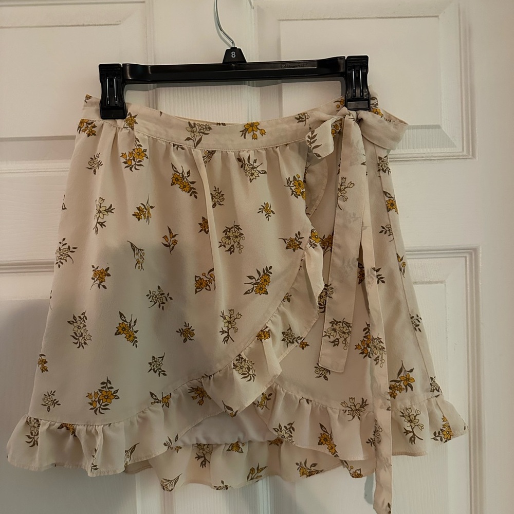 Madewell Floral Wrap Ruffle Mini Skirt - Cream with Yellow Floral